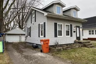 631 Woodlawn Ave, Owosso, MI 48867 - Photo 7