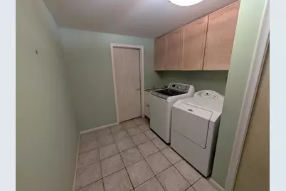 11235 Common Road, Warren, MI 48093 - Photo 15