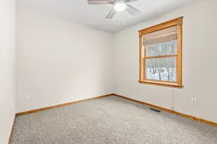 1070 N 3rd St, Kalamazoo, MI 49009 - Photo 27