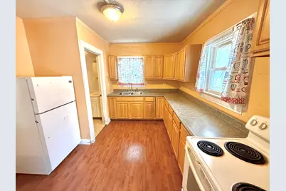 903 Trimble Avenue, Kalamazoo, MI 49048 - Photo 3