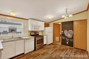 5032 Squaw Valley Ln, Allendale, MI 49401 - Photo 9