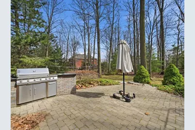 52018 Loon Court, Shelby Twp, MI 48315 - Photo 29