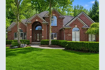 52018 Loon Court, Shelby Twp, MI 48315 - Photo 31