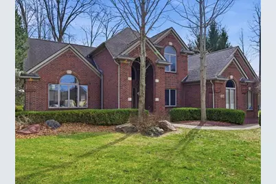 52018 Loon Court, Shelby Twp, MI 48315 - Photo 3