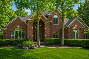52018 Loon Ct, Shelby Twp, MI 48315 - Photo 1