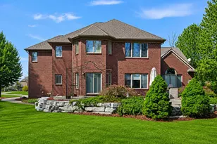 52018 Loon Ct, Shelby Twp, MI 48315 - Photo 25