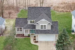 9061 Glengarry Ct SE, Caledonia, MI 49316 - Photo 3