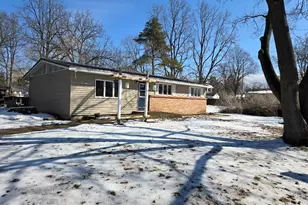617 Green St, Big Rapids, MI 49307 - Photo 1