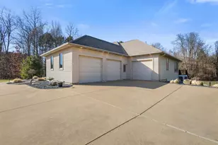 10292 Skyview Dr, Kalamazoo, MI 49009 - Photo 41