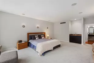 10292 Skyview Dr, Kalamazoo, MI 49009 - Photo 17