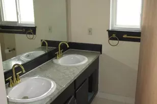 301 Buckingham Rd, Canton, MI 48188 - Photo 9