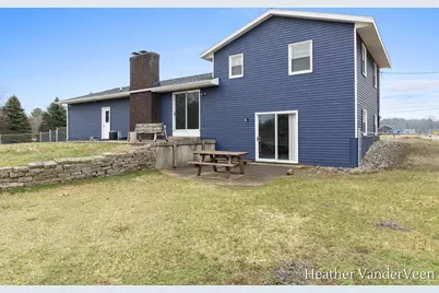 4725 Baldwin Street, Hudsonville, MI 49426 - Photo 3