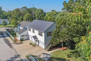 206 N Lake Ave, Spring Lake, MI 49456 - Photo 37