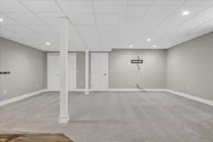 721 E Farnum Ave, Royal Oak, MI 48067 - Photo 43