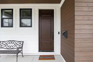 721 E Farnum Ave, Royal Oak, MI 48067 - Photo 5