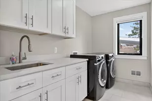 721 E Farnum Ave, Royal Oak, MI 48067 - Photo 23