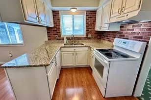 44652 Nantucket Dr, Canton, MI 48187 - Photo 9