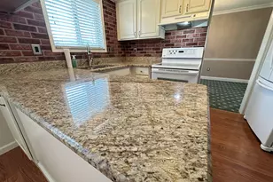 44652 Nantucket Dr, Canton, MI 48187 - Photo 11