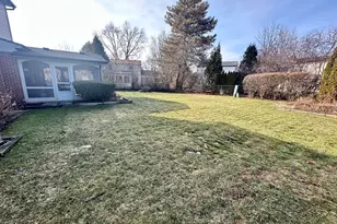 44652 Nantucket Dr, Canton, MI 48187 - Photo 3