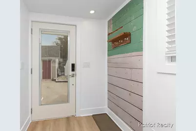 16631 Lakeview Street, Spring Lake, MI 49456 - Photo 23