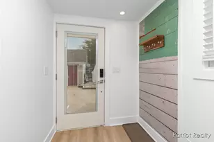 16631 Lakeview St, Spring Lake, MI 49456 - Photo 23