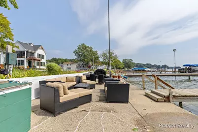 16631 Lakeview Street, Spring Lake, MI 49456 - Photo 45