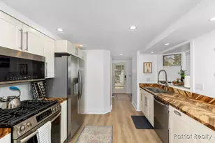 16631 Lakeview St, Spring Lake, MI 49456 - Photo 11