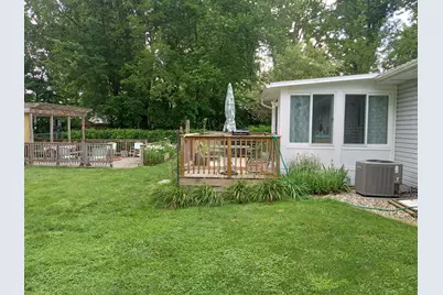 4453 Hicks Avenue, Benton Harbor, MI 49022 - Photo 5