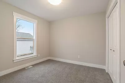 215 S Broadway Street, Middleville, MI 49333 - Photo 5