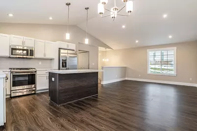 215 S Broadway Street, Middleville, MI 49333 - Photo 3