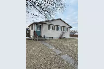 1302 N Eaton Street, Albion, MI 49224 - Photo 11