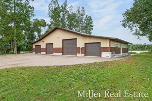 153 Sunset Dr, Dowling, MI 49050 - Photo 1