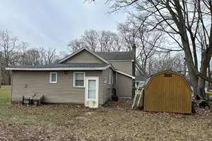 403 Walnut St, Dowagiac, MI 49047 - Photo 19