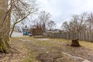 457 Howard St SE, Grand Rapids, MI 49507 - Photo 3