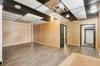 1259 E Apple Avenue, Muskegon, MI 49442 - Photo 5