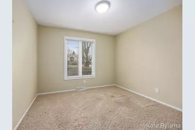 3464 Hidden Hills Avenue SE, Grand Rapids, MI 49546 - Photo 5