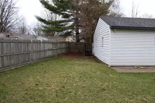 1545 Iowa St SW, Wyoming, MI 49509 - Photo 17