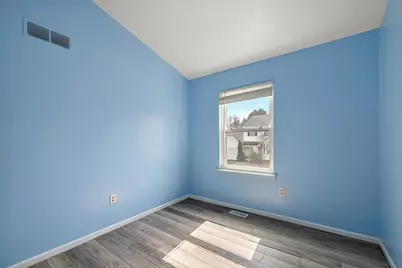 37660 N Butler Circle, Westland, MI 48186 - Photo 23