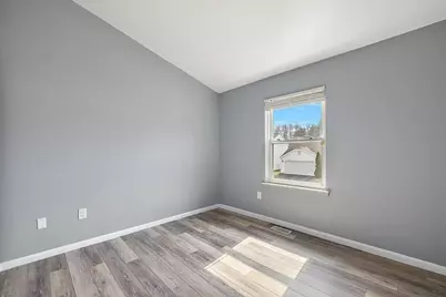 37660 N Butler Circle, Westland, MI 48186 - Photo 21