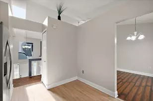 37660 N Butler Cir, Westland, MI 48186 - Photo 13