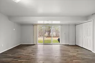 37660 N Butler Cir, Westland, MI 48186 - Photo 25