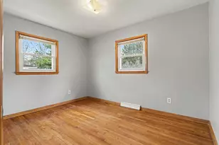 20100 East Ave N, Battle Creek, MI 49017 - Photo 9