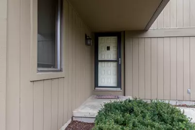 527 Park Place, Saline, MI 48176 - Photo 3