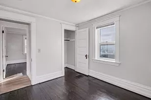 947 Bellevue Pl, Kalamazoo, MI 49007 - Photo 11