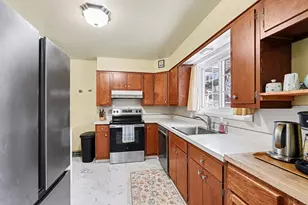 529 Hill Rd Ct, Marshall, MI 49068 - Photo 9