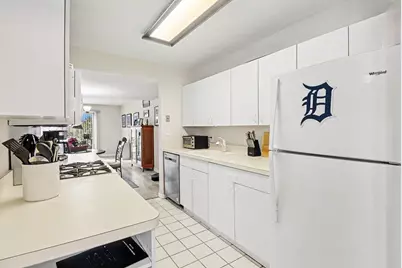 719 Watersedge Drive, Ann Arbor, MI 48105 - Photo 13