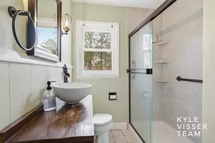 1661 Herrick Ave NE, Grand Rapids, MI 49505 - Photo 17