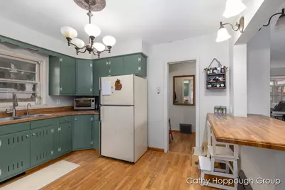 442 E Jones Street, Ionia, MI 48846 - Photo 11