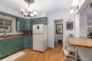 442 E Jones St, Ionia, MI 48846 - Photo 11