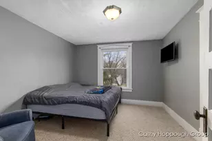 442 E Jones St, Ionia, MI 48846 - Photo 15